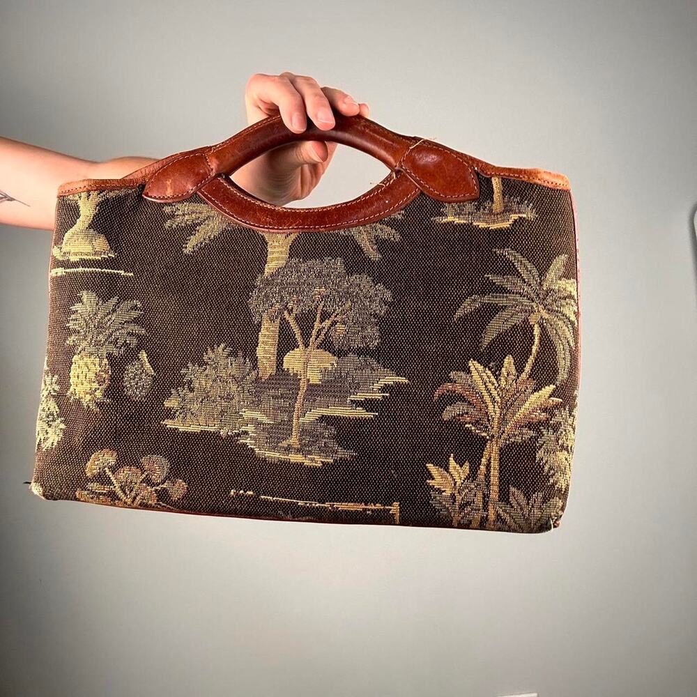 Vintage  Tommy Bahama tapestry hand bag with tree pattern - Picture 2 of 8